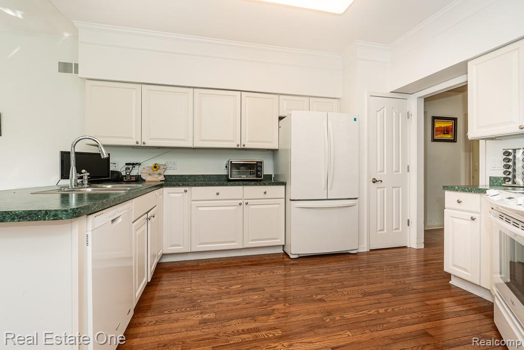 1618 Boulder Court