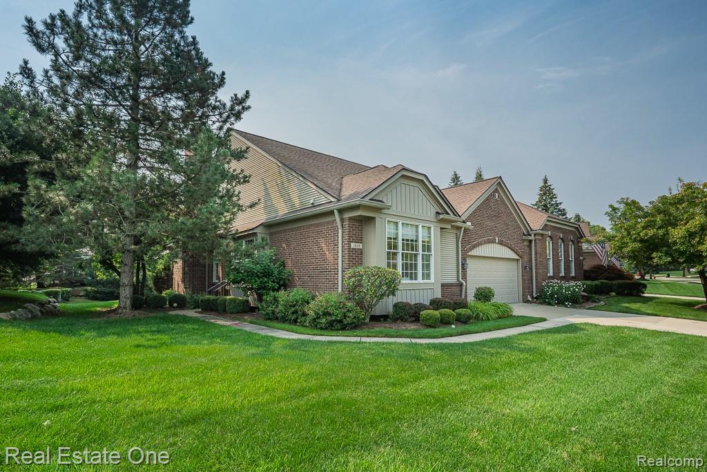 1618 Boulder Court