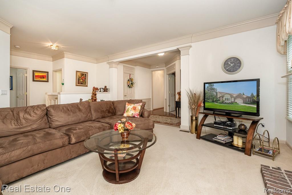 1618 Boulder Court