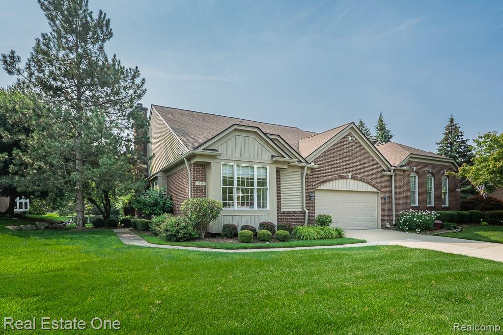1618 Boulder Court