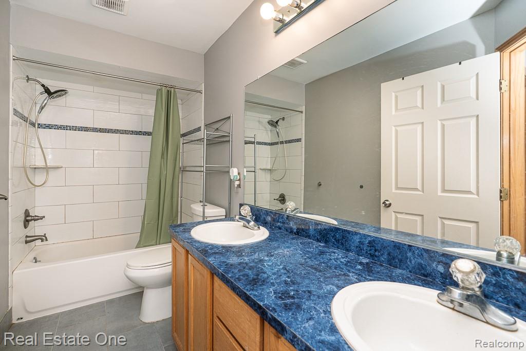 6778 Baytree Court