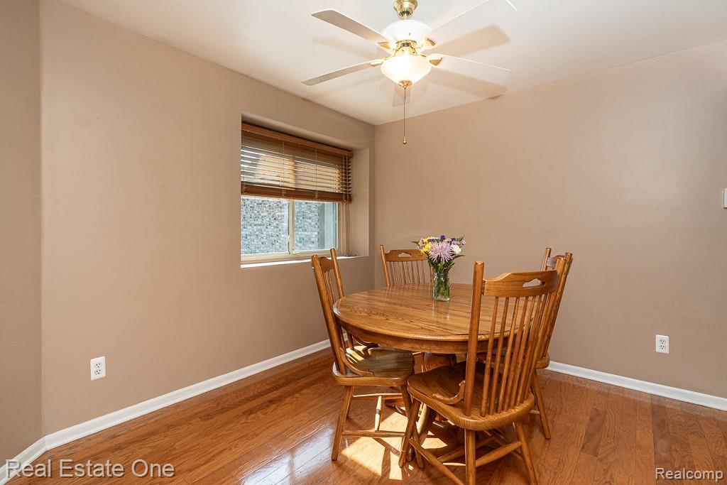 16546 Woodlane