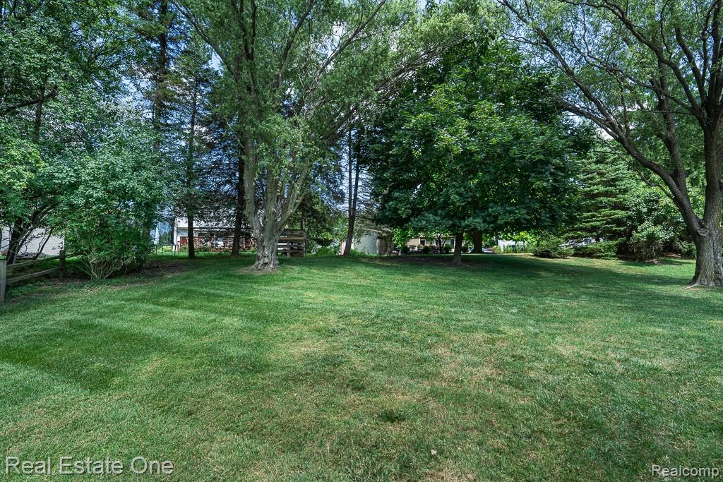 2200 N Fairview Lane