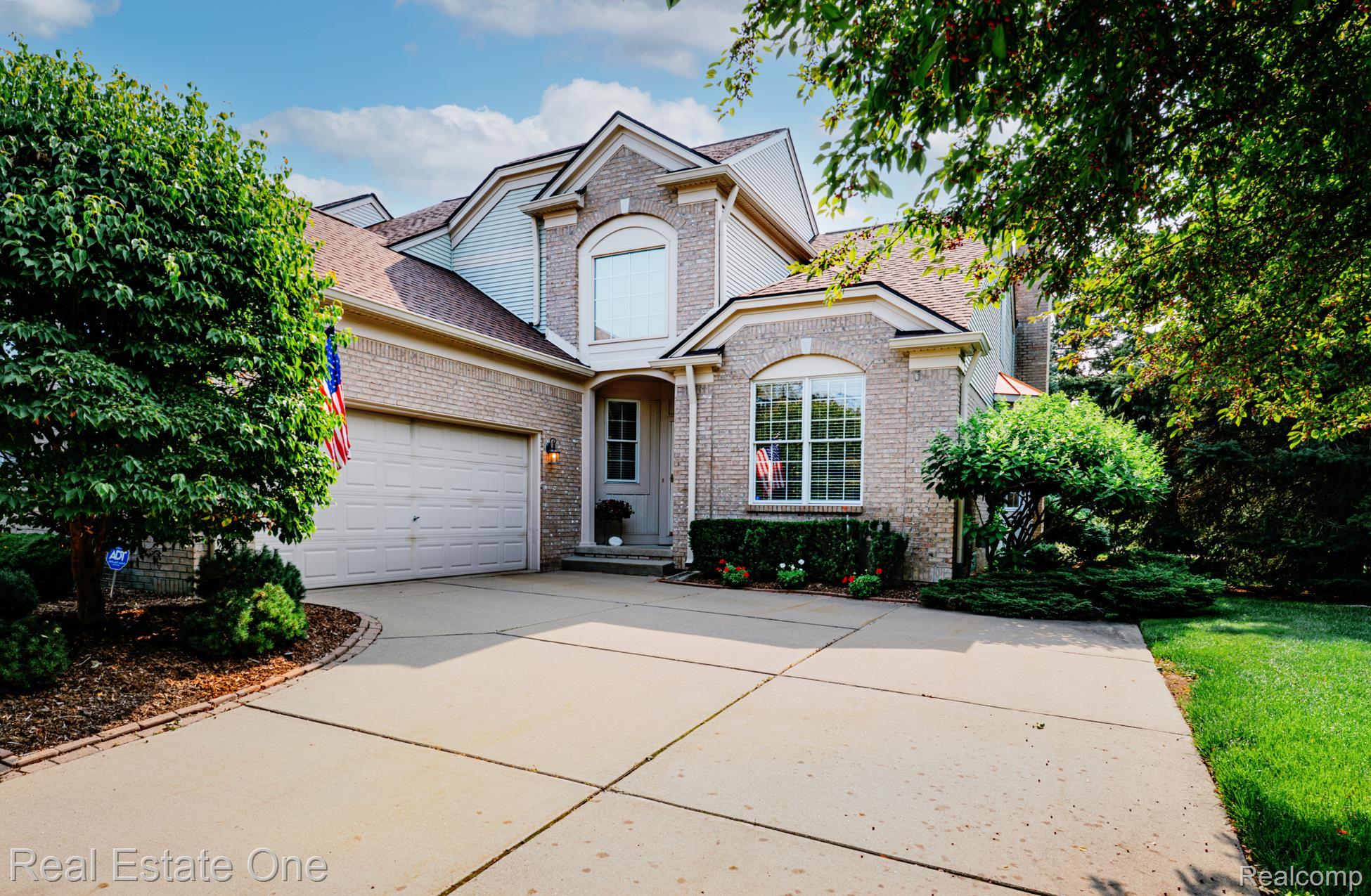 1602 Boulder Court