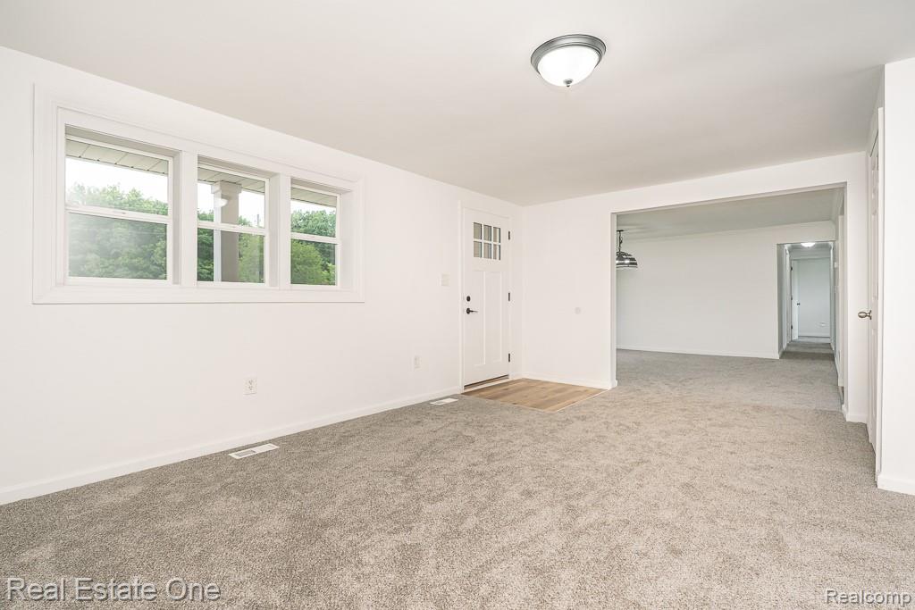 8249 Beers Road
