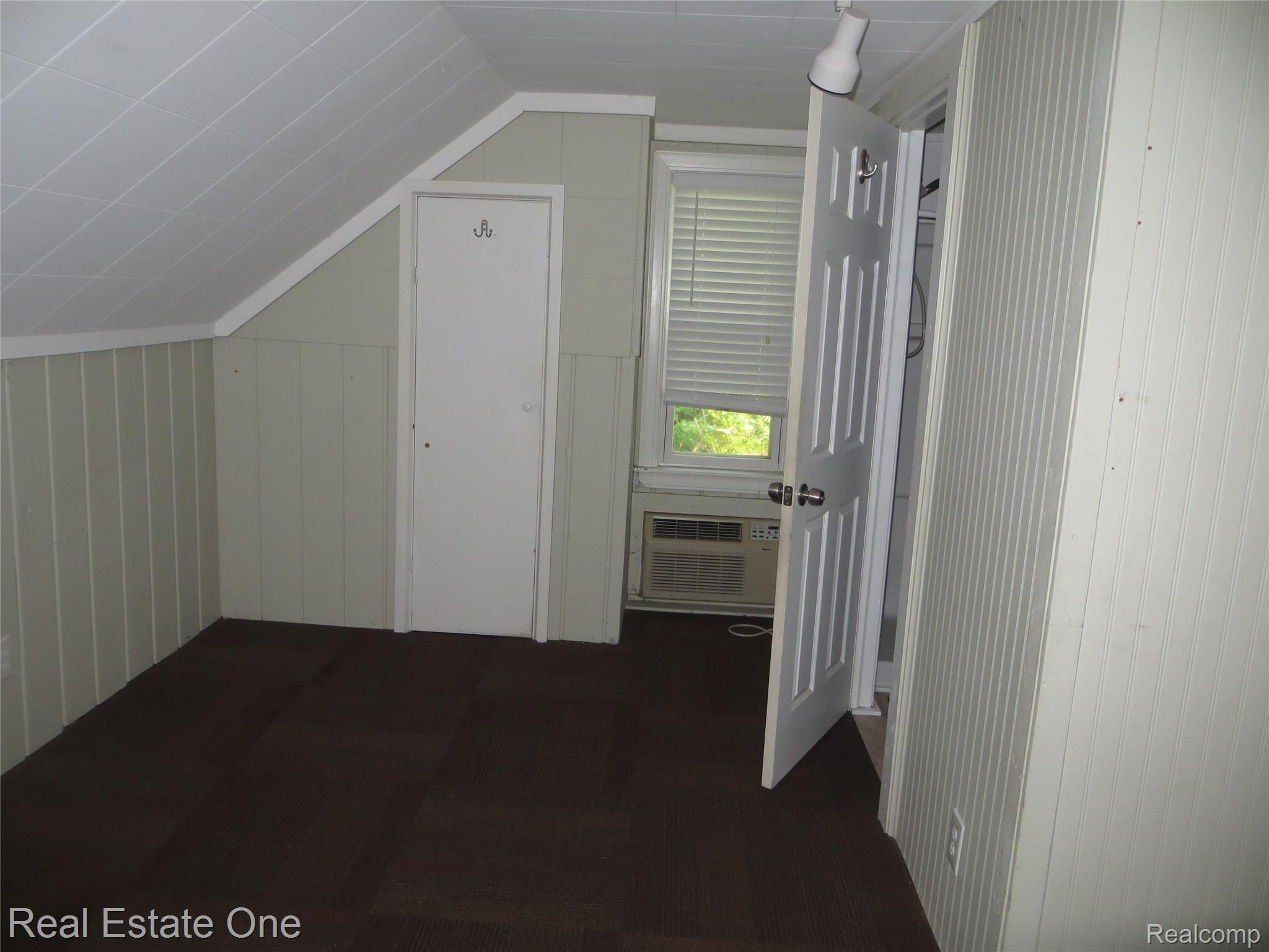2469 Auburn Road
