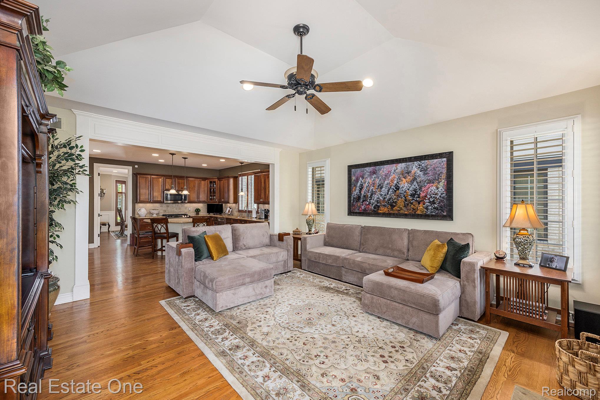 312 Woodward Avenue