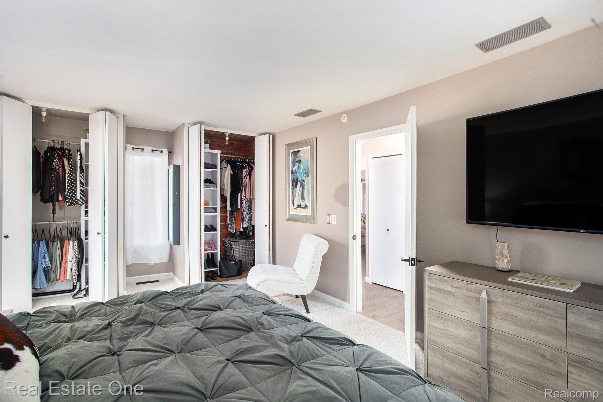 608 Parkdale