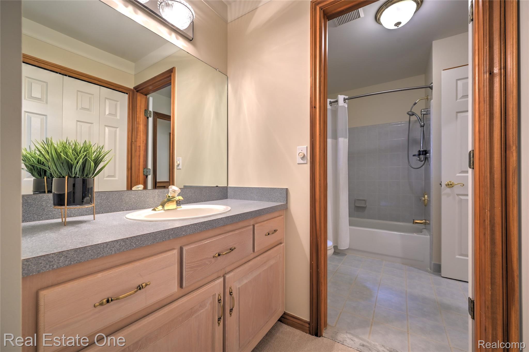 3671 Cedar Shake Drive