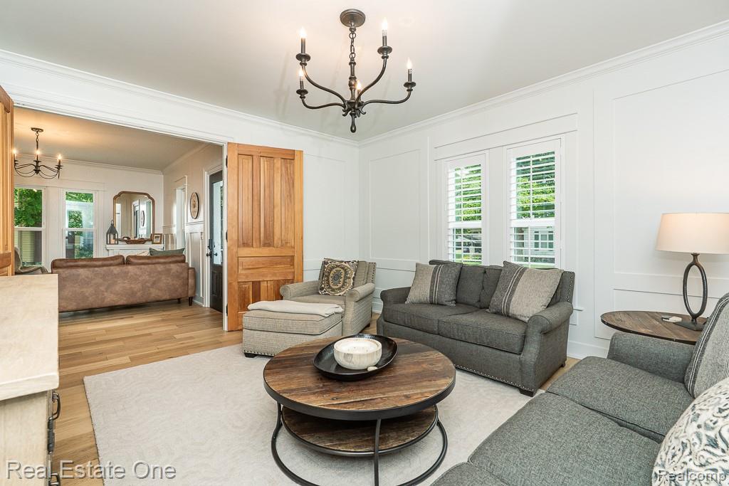 162 W Lafayette Street