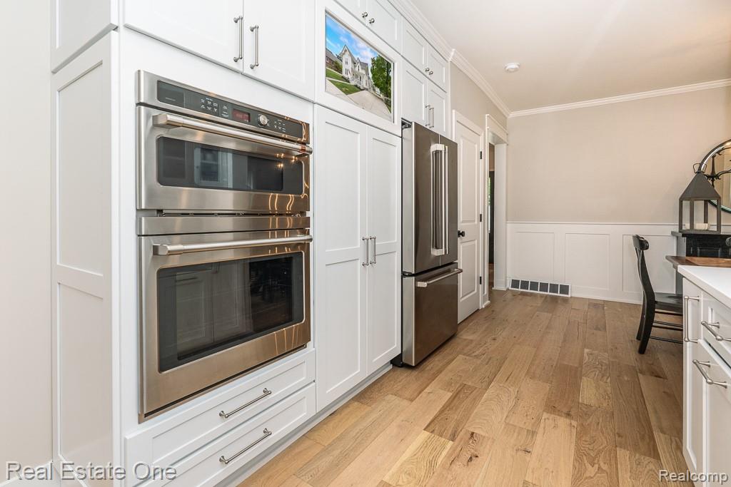 162 W Lafayette Street