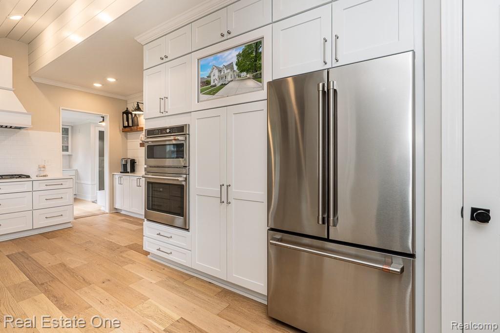 162 W Lafayette Street