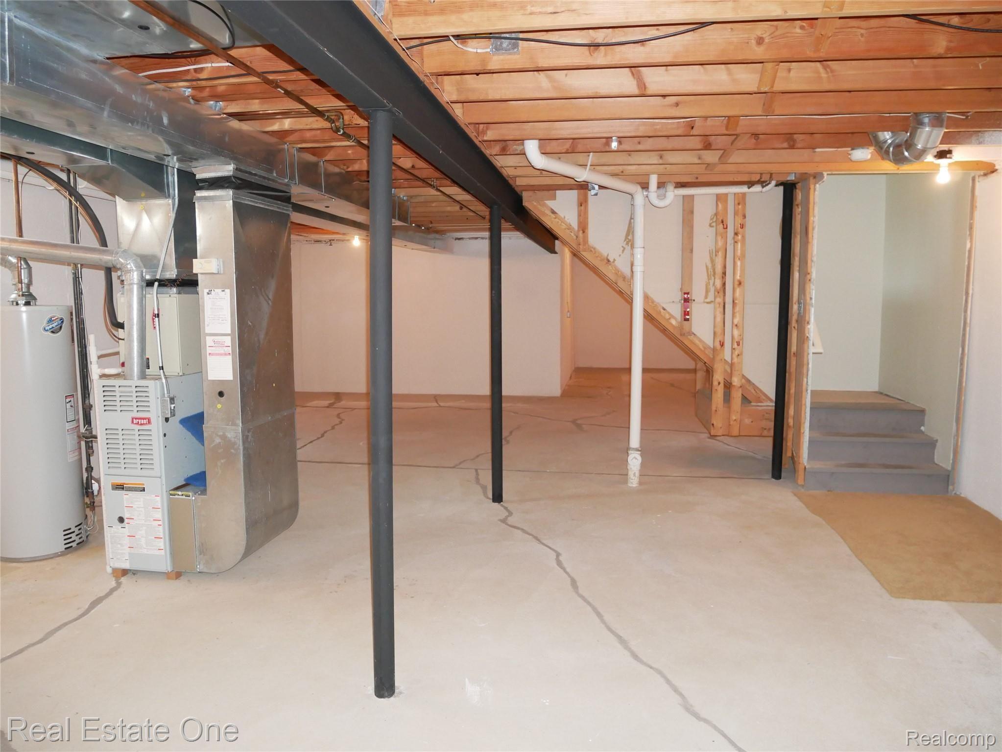5499 Seabreeze Lane