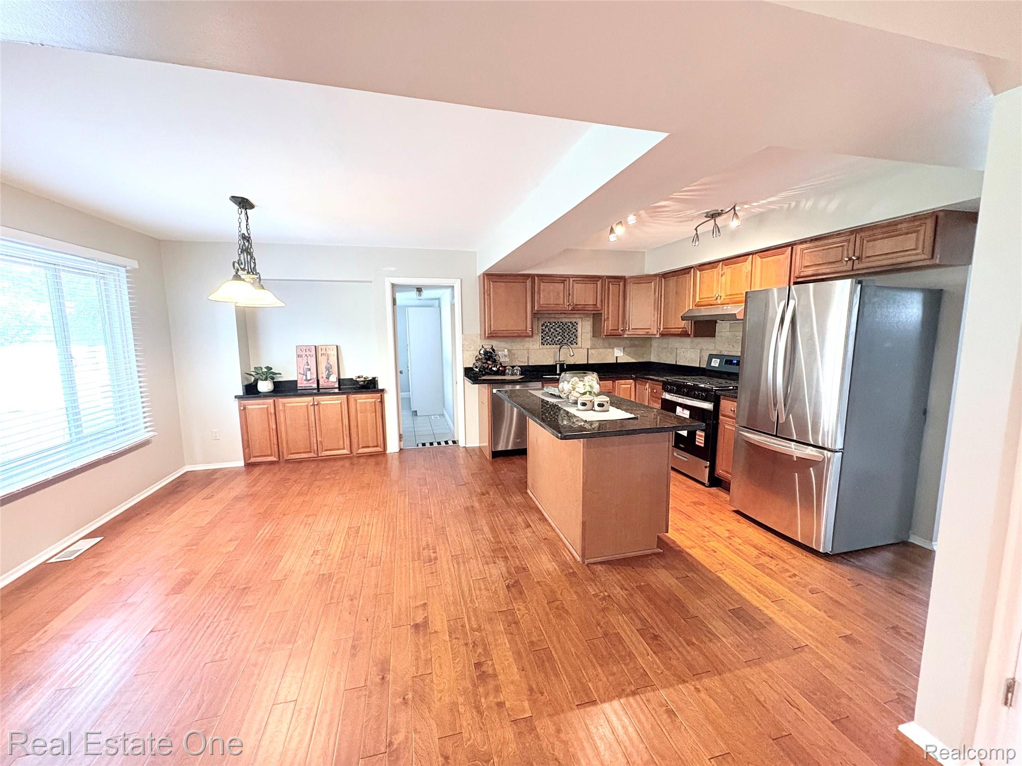 2584 Coral Drive