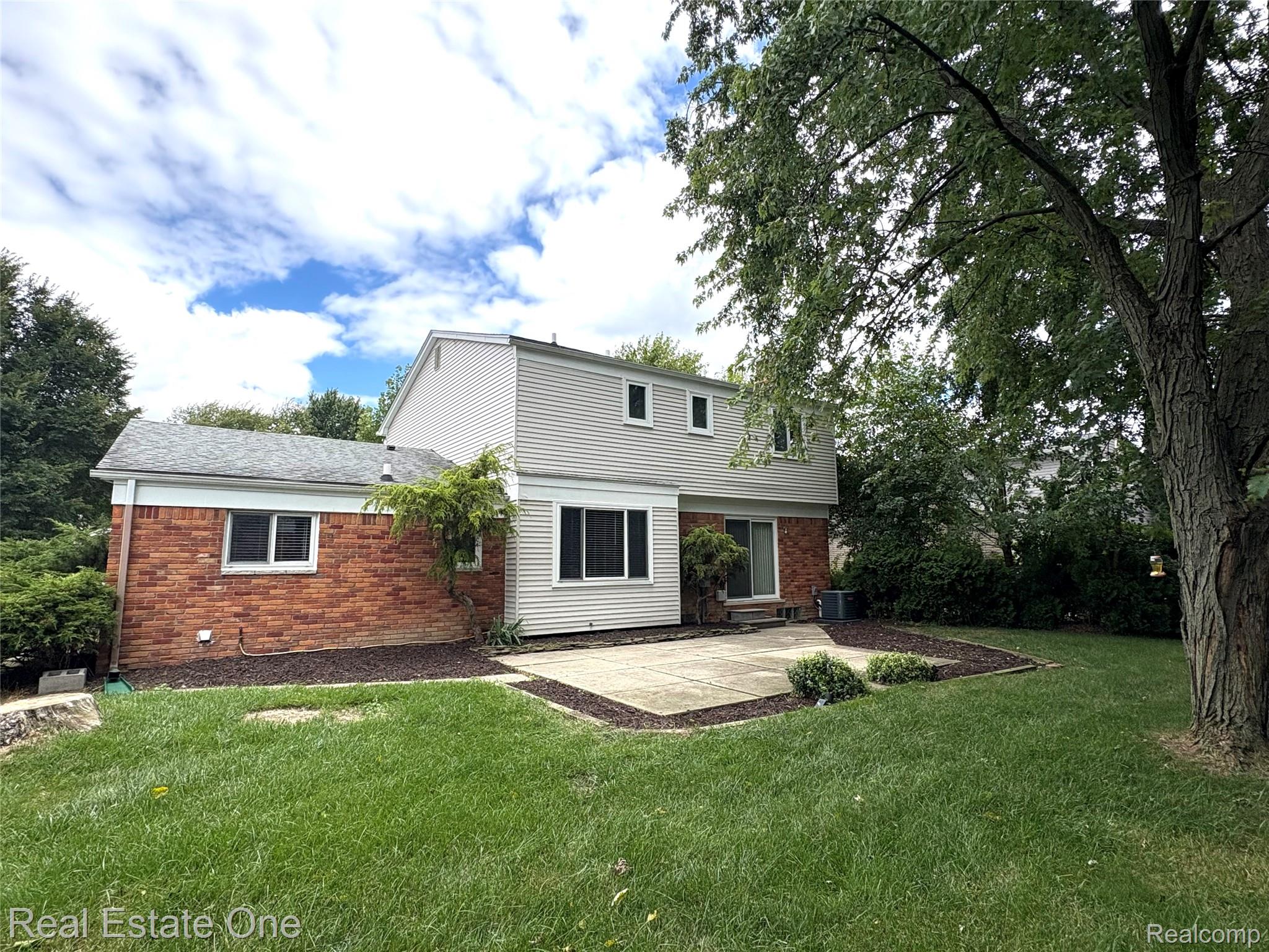 2584 Coral Drive