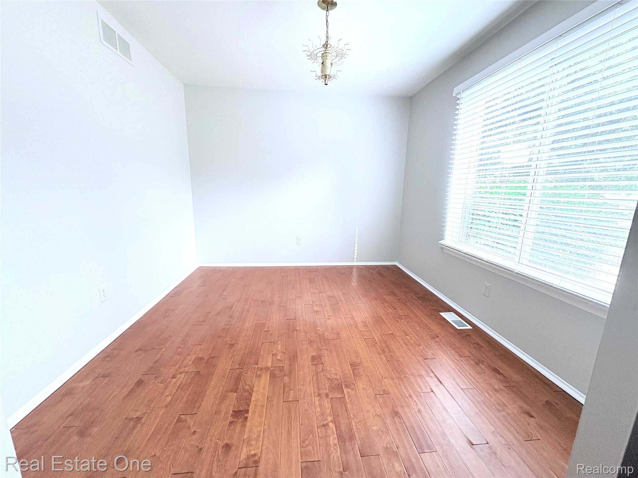 2584 Coral Drive