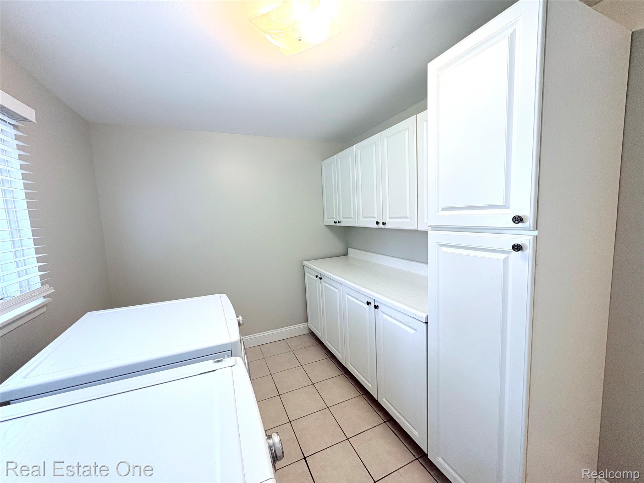 2584 Coral Drive