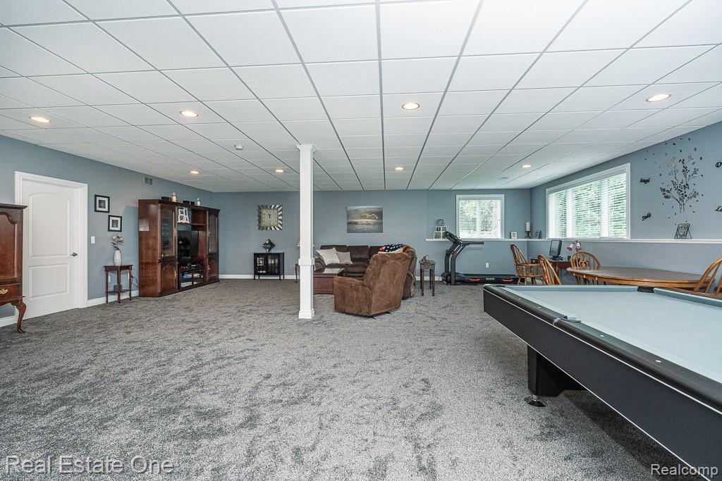 100 Oaklane Drive