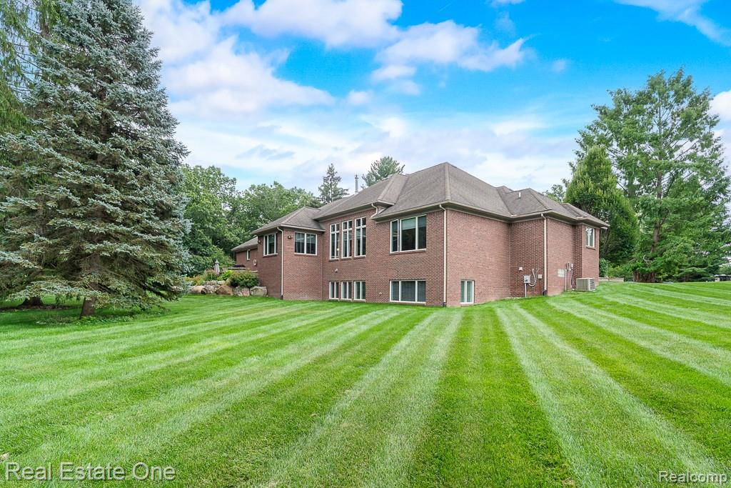 100 Oaklane Drive