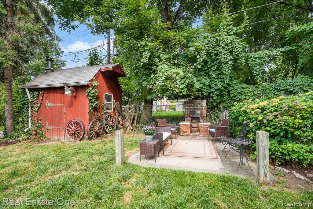 4196 Grayton Drive