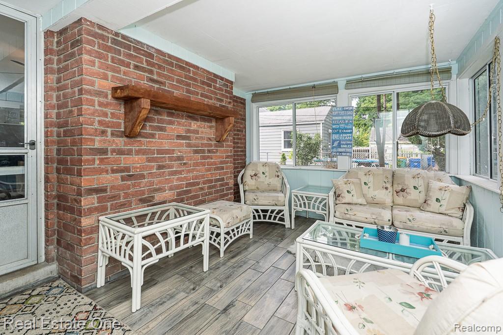 4196 Grayton Drive