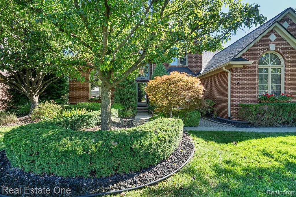 6615 Chatham Circle
