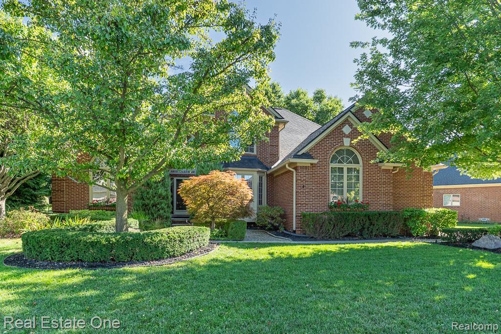 6615 Chatham Circle