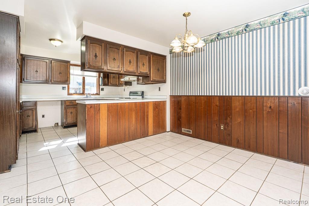 1480 E Hamlin Road