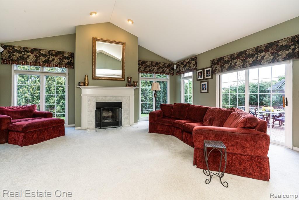 4595 Dunbar Court