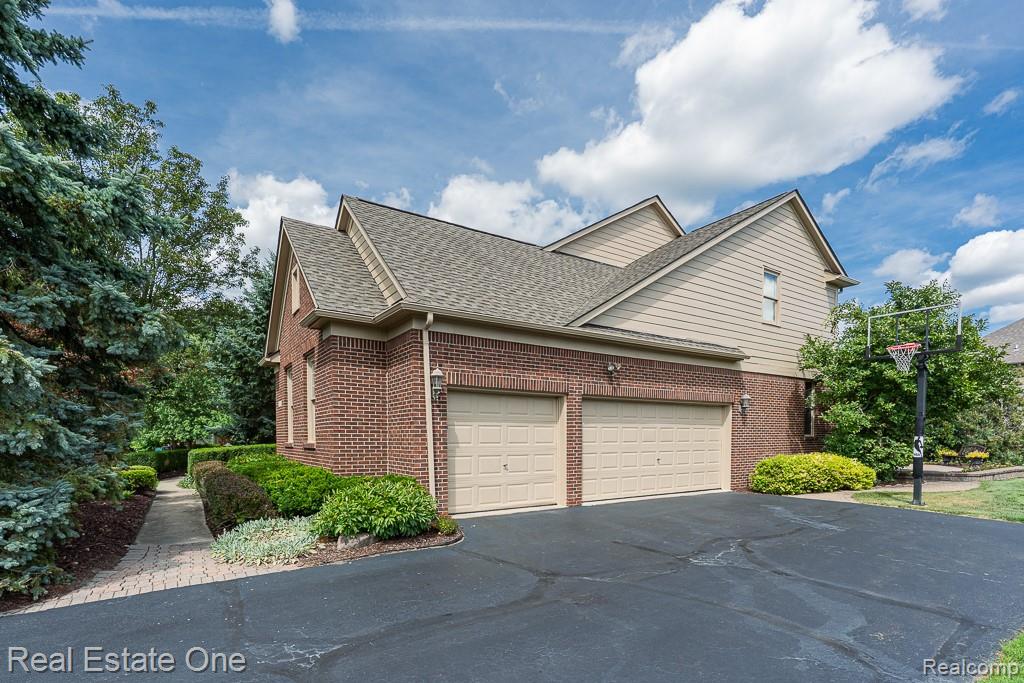 4595 Dunbar Court