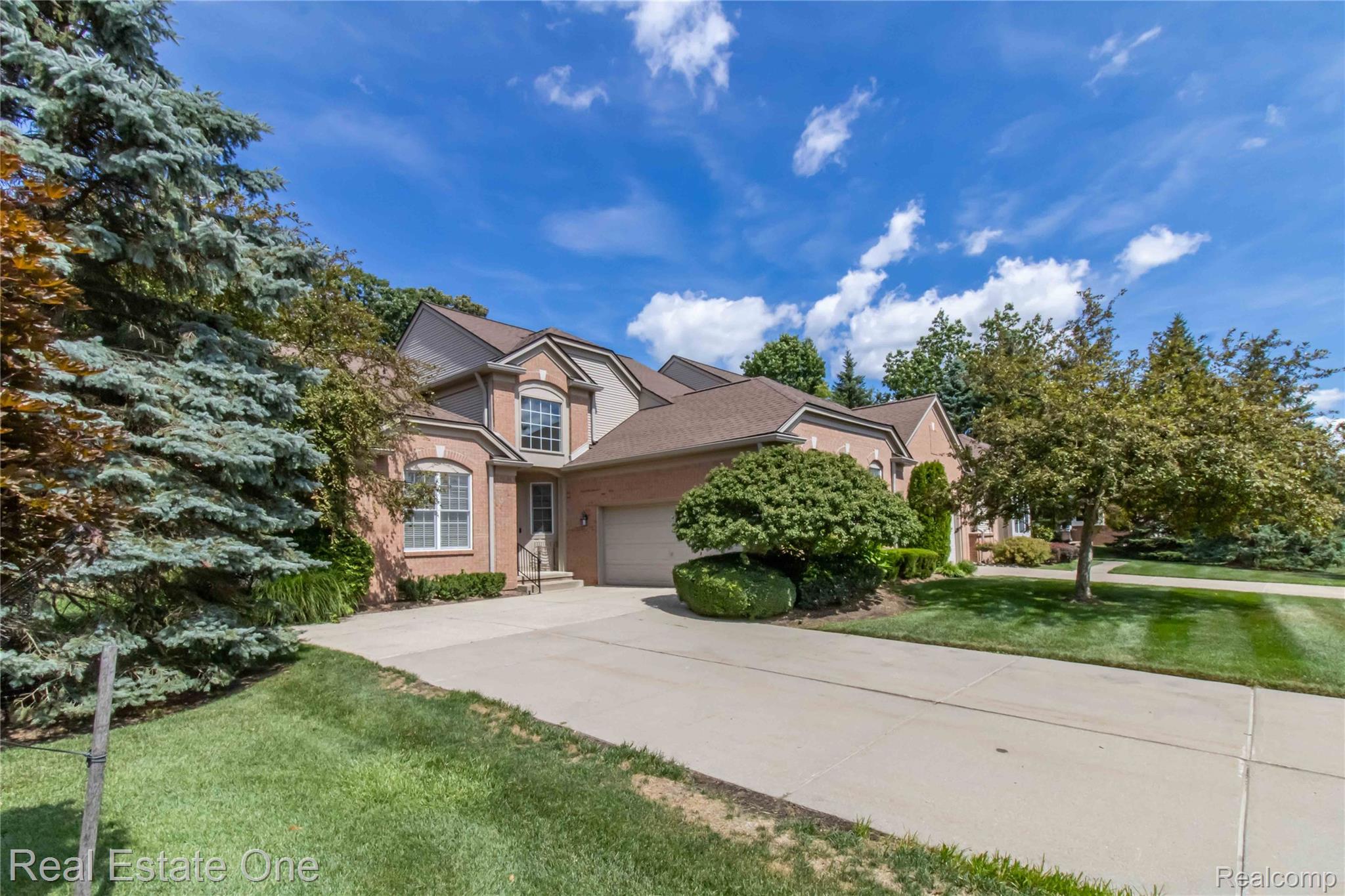 1983 Dunham Drive
