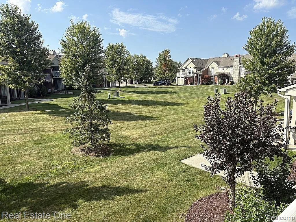 52069 Naugatuck Drive Unit: 47