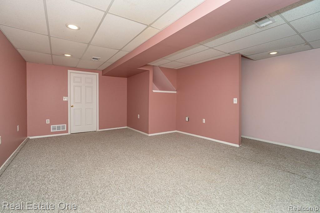 1312 Brook Lane