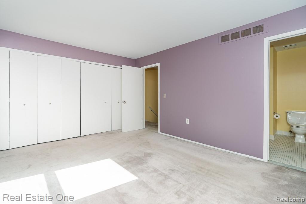 1312 Brook Lane