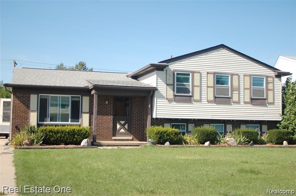 4549 Benjamin Drive