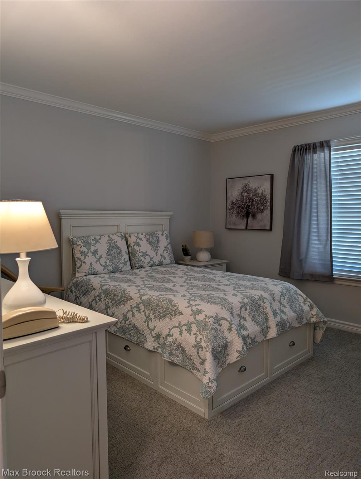 444 Chester Street S Unit: 413