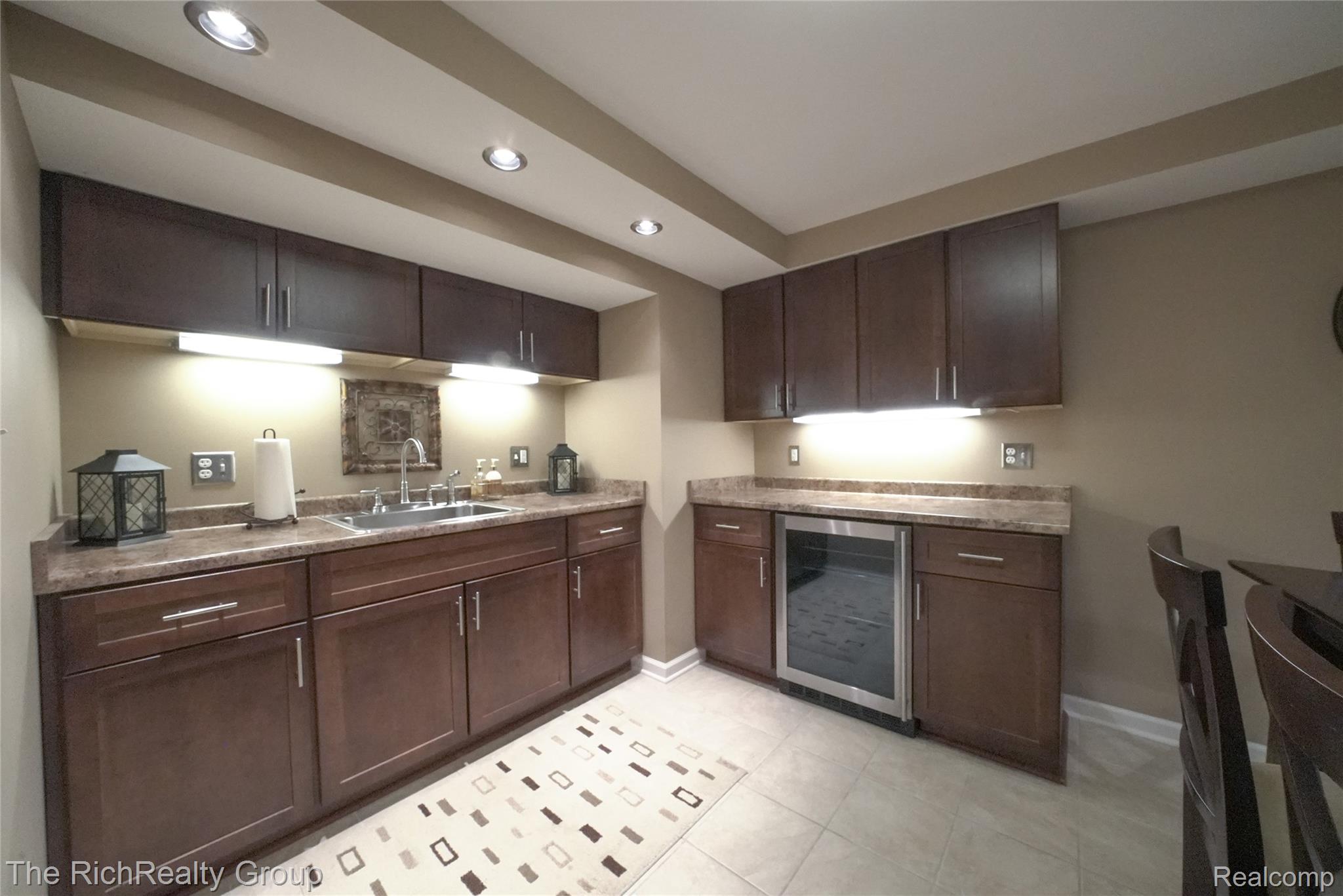 1619 Nowland ct