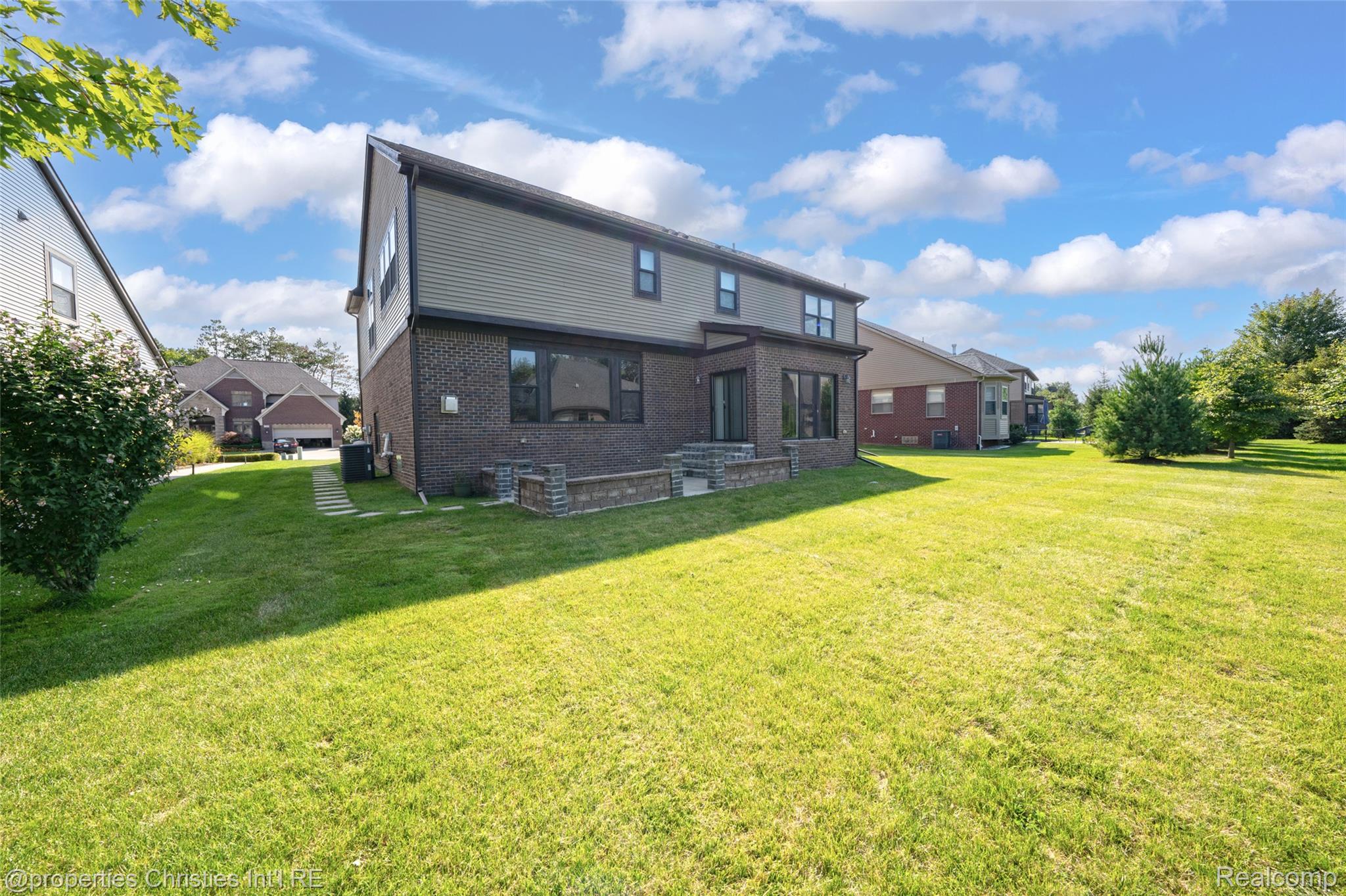 3938 Somerset Circle