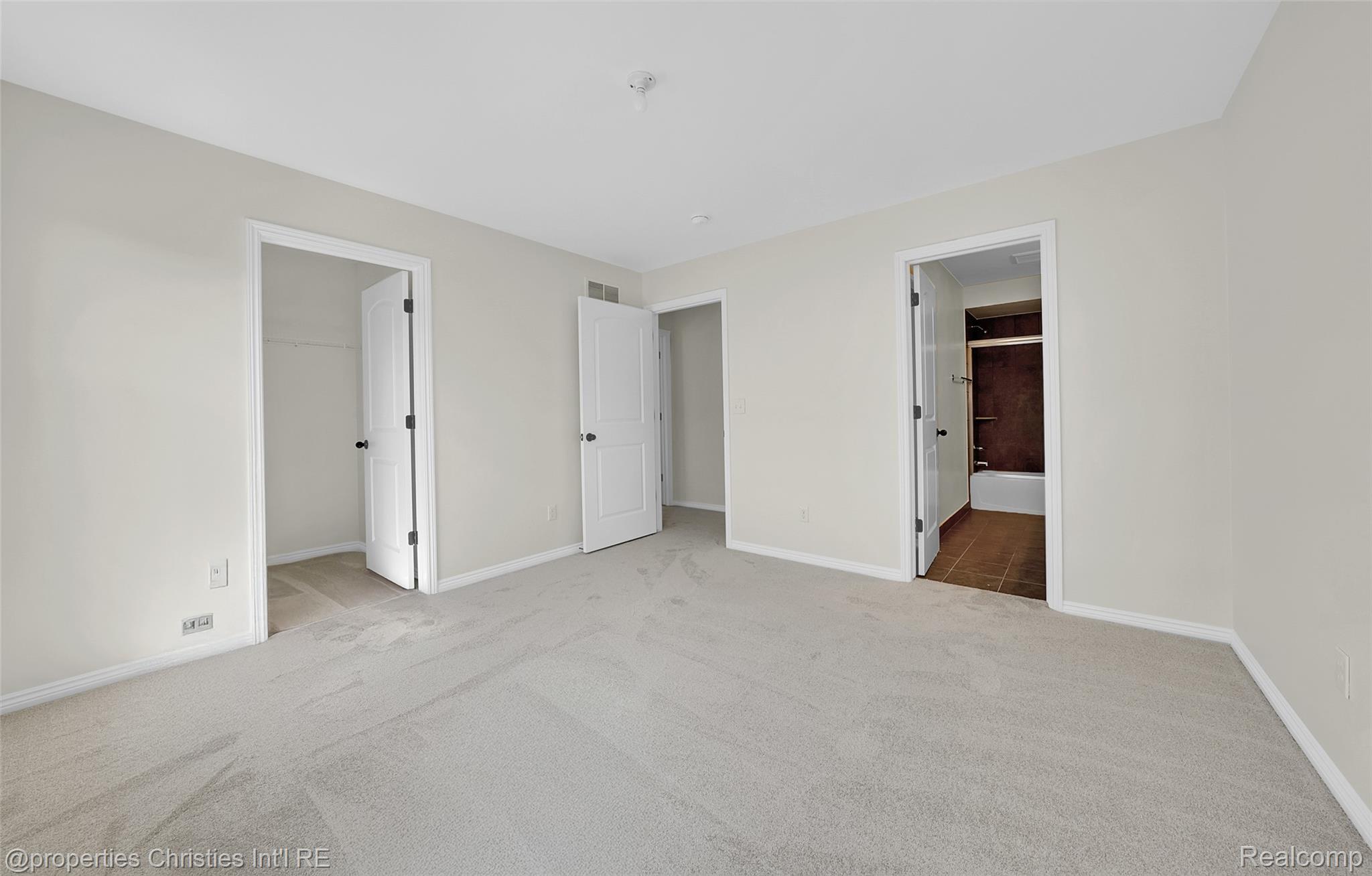 3938 Somerset Circle