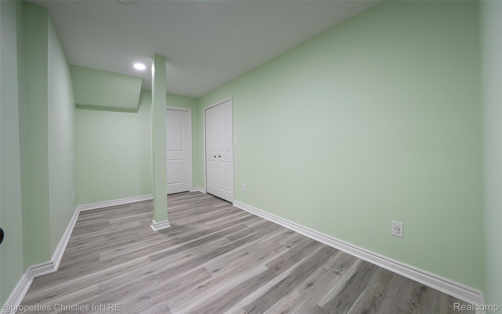 3938 Somerset Circle