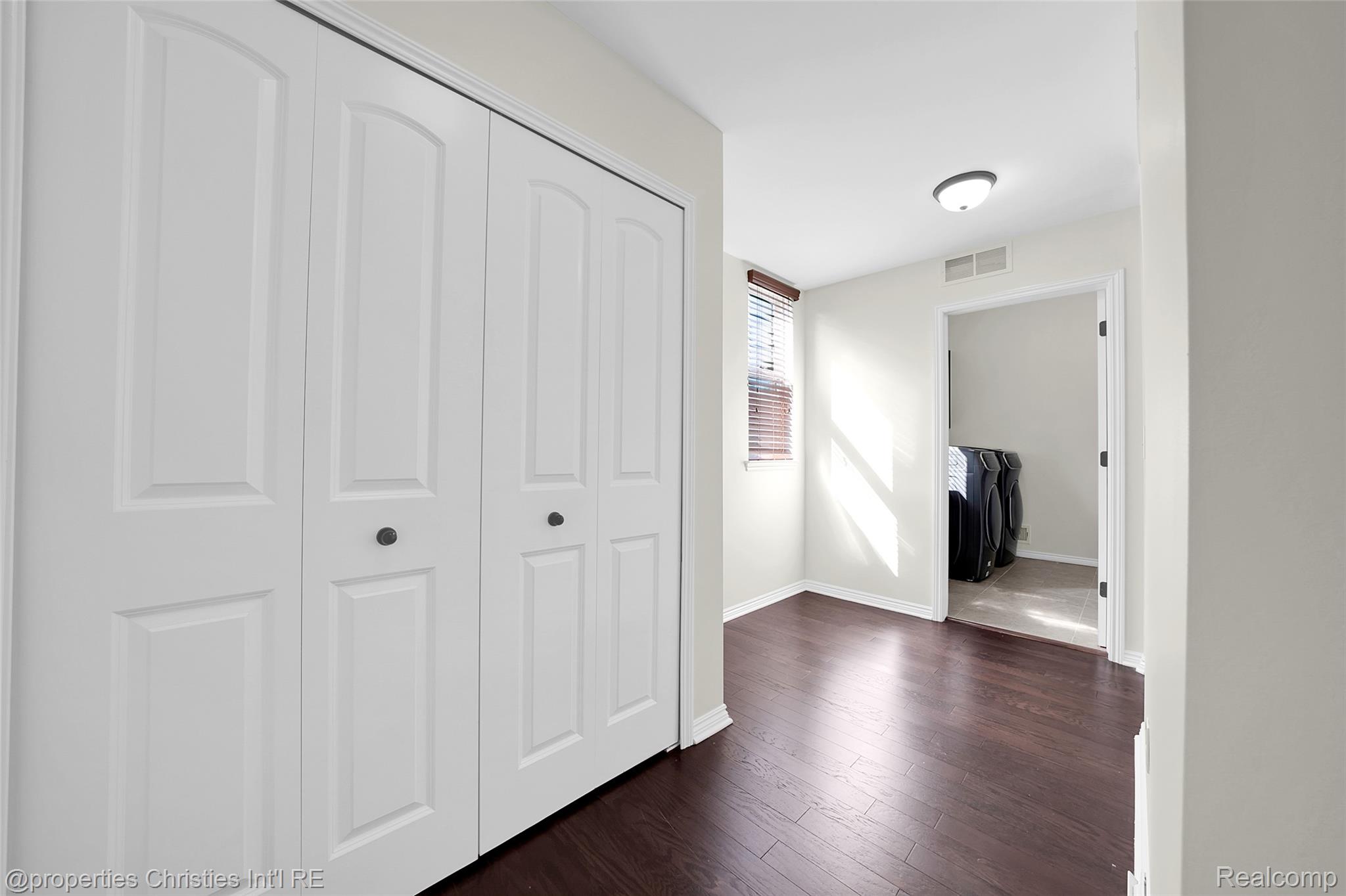 3938 Somerset Circle