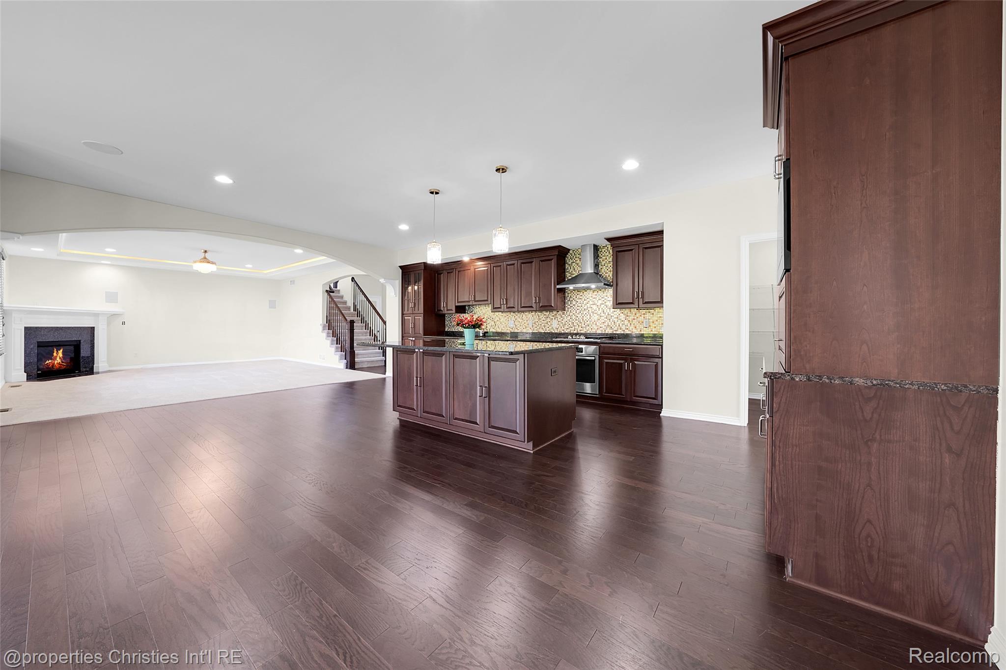 3938 Somerset Circle