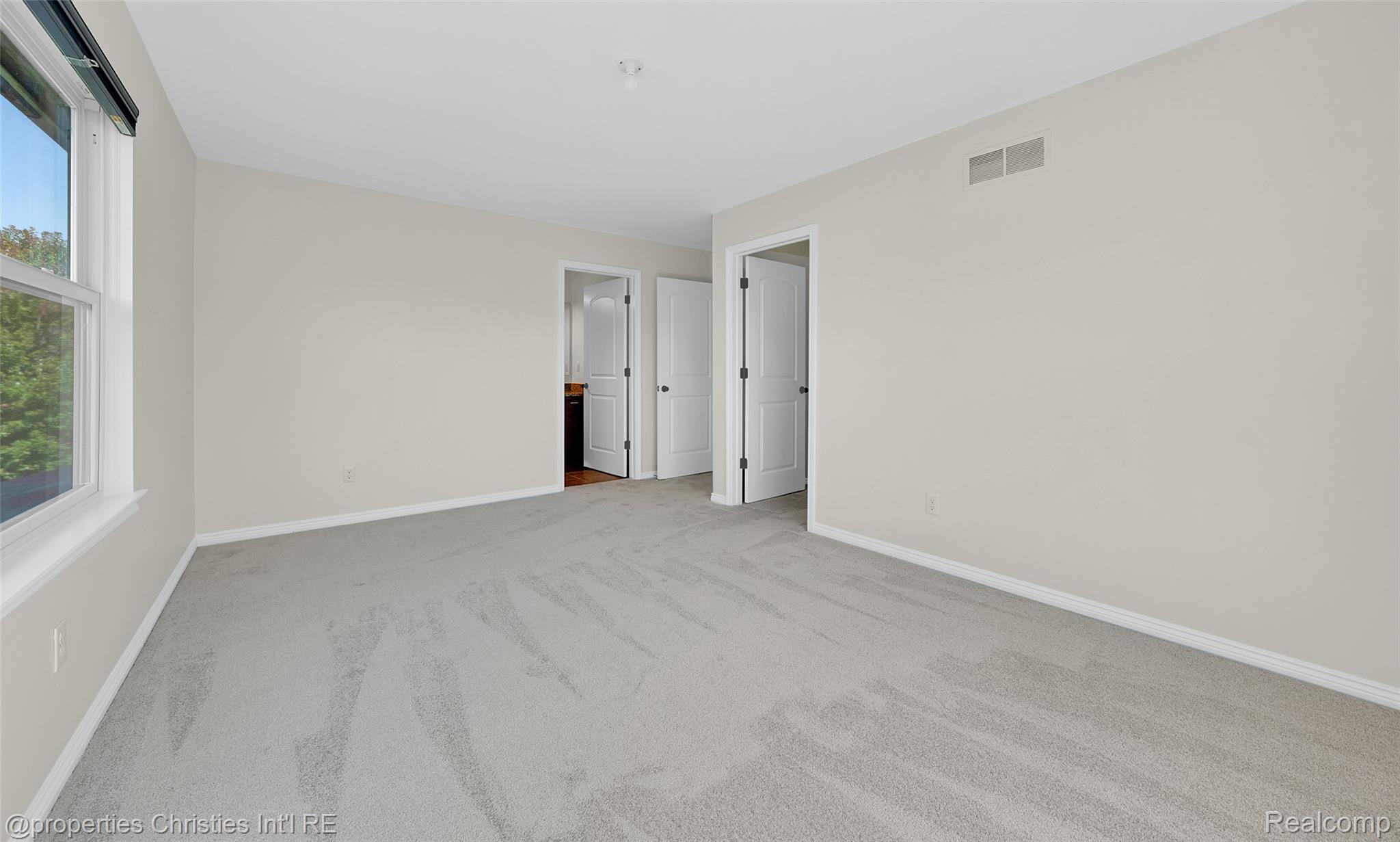 3938 Somerset Circle