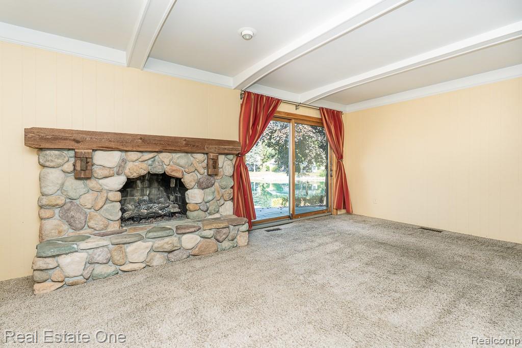 6621 Northpoint Drive