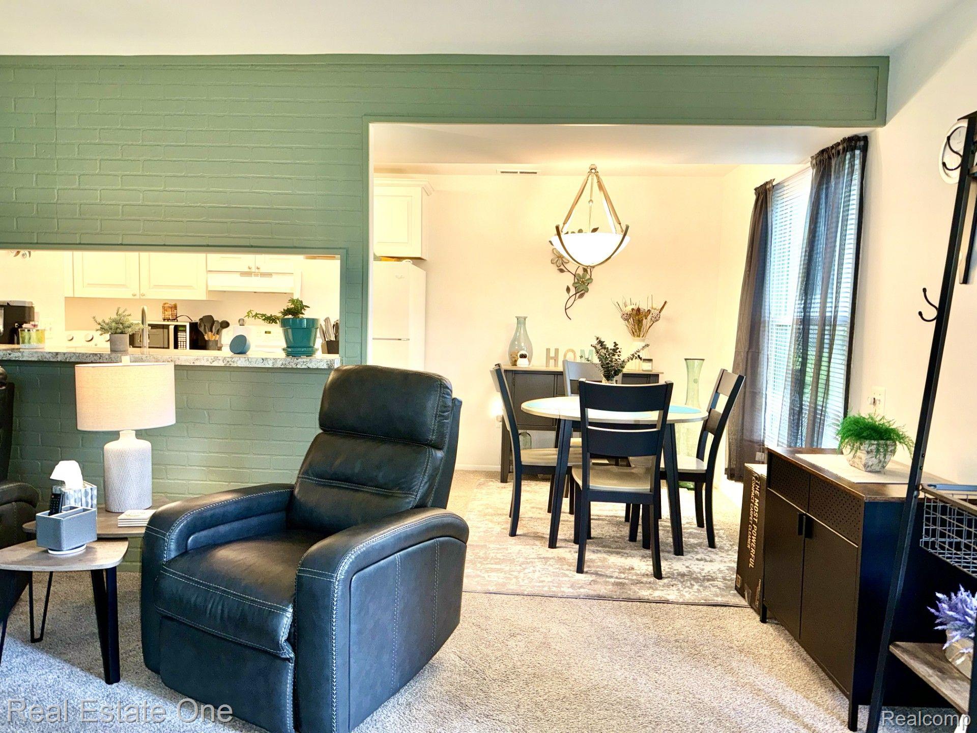 2646 WILDWOOD