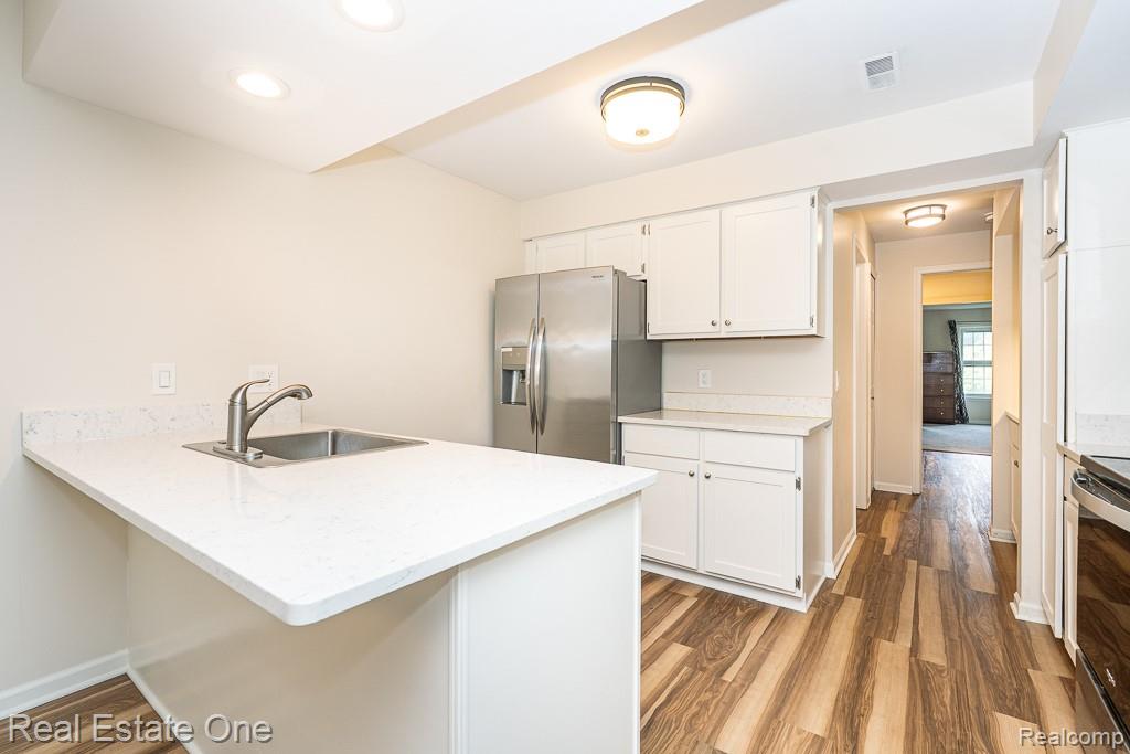 1665 Huntington Park Unit: E