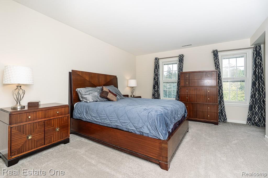 1665 Huntington Park Unit: E