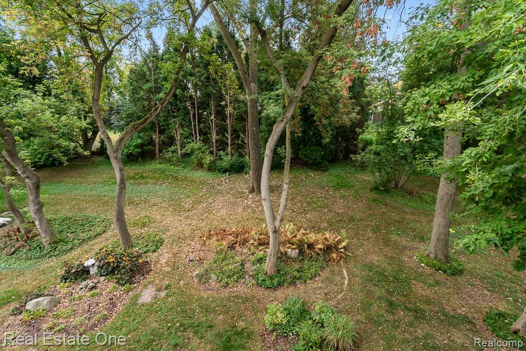 1665 Huntington Park Unit: E