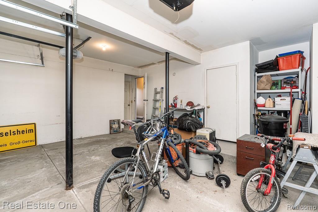 1665 Huntington Park Unit: E
