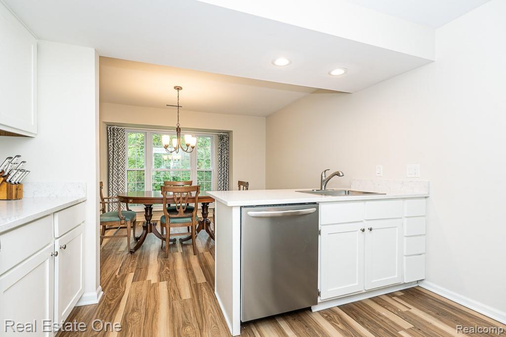 1665 Huntington Park Unit: E